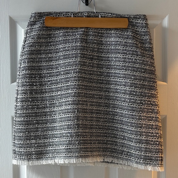 LOFT Dresses & Skirts - LOFT Black and White Striped Pencil Skirt petite